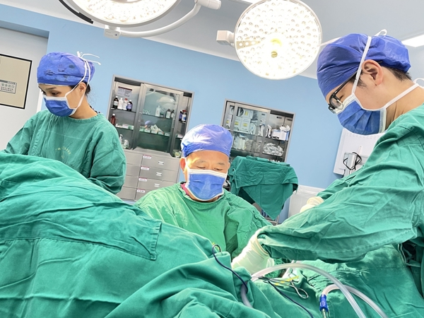 皇冠足球网
为心衰患者解决便血顽疾