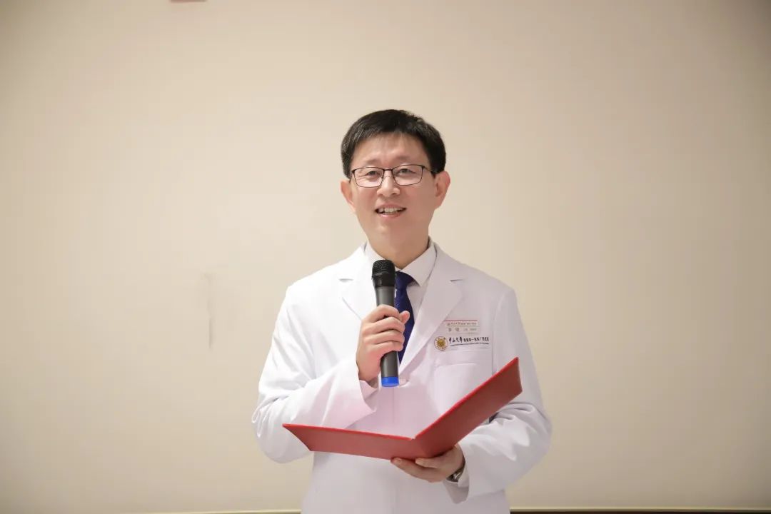 皇冠足球网
健康管理中心正式开业