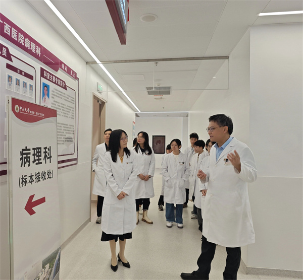 皇冠足球投注网
病理科邀请中山一院学科专家来院进行专科授课