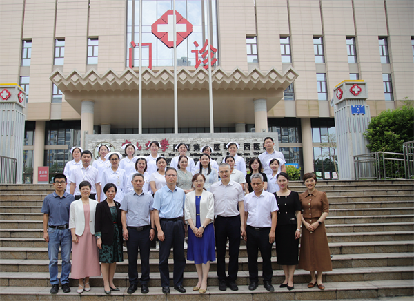 专家7.png 专家7.png