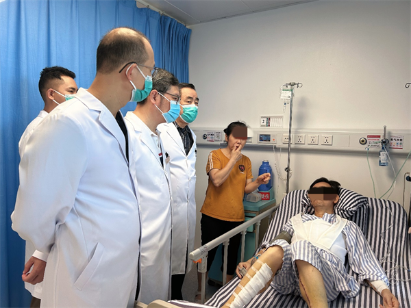 病人.png 病人.png