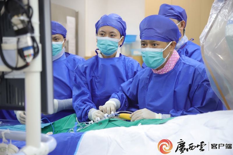 【广西云-广西日报】广西首例!南宁成功实施经桡动脉路径高血压介入消融术